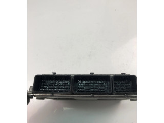 Řídící jednotka 237103368R, 237102706R Renault Captur 2014