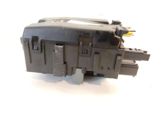 Блок предохранителей 9812661980, A006C801 Peugeot Partner