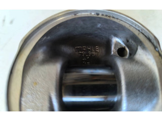 Píst 79L98   Volkswagen Caddy     