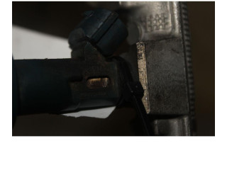 Vstřikovač    Lexus RX XU10  pro benzínový motor 1.6 1MZ FE 