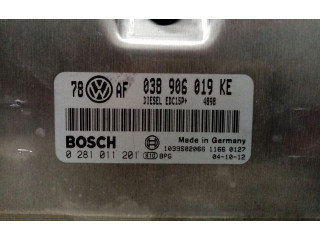Řídící jednotka 038906019KE, 0281011201 Volkswagen Passat Alltrack 2005