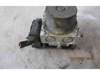 Блок АБС 8200262807, 8200262807   Dacia  Logan I  2004 - 2012 года