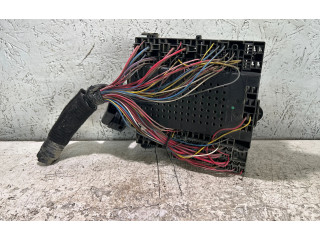 Блок предохранителей 8676286, 01W362 Volvo V70