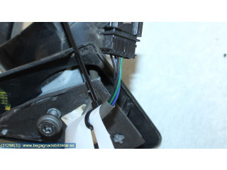 Зеркало электрическое Skoda Fabia Mk2 (5J) 2007 - 2014 года