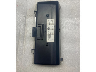 Дисплей    7L6919044M   Volkswagen Transporter - Caravelle T5