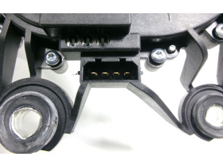 Моторчик заднего дворника 5J7955711B    Skoda Yeti (5L)