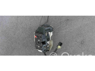 Двигатель центрально замка