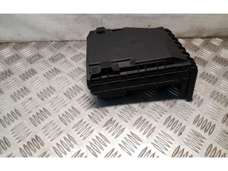 Pojistková skříňka 3C0937125A, 1K0937132F Volkswagen Tiguan 2013