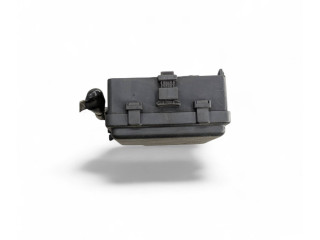 Блок предохранителей LNC2822BD Jaguar XJ X308