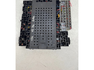 Блок предохранителей 08679899, 08696098 Volvo V70