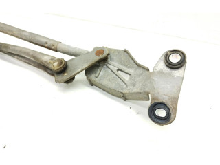 Моторчик заднего дворника 8638A007 Mitsubishi Pajero