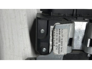 Мултифункционный включатель управления / ручка