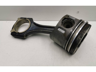 Píst A6460300517, 6460300517 Mercedes-Benz C W204 646.811