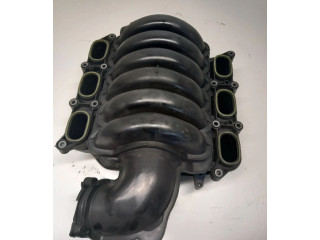 Всасывающий коллектор 06E133210   Audi A5 8T 8F   для двигателя CAL