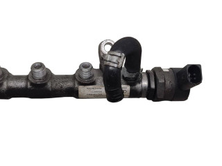 Топливная рампа 03L130089J, 03L089JP0   Skoda Octavia Mk2 (1Z)  