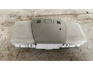 Фонарь освещения передних мест