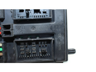   Pojistková skříňka YQE500420, 519051718   Land Rover Range Rover Sport L320 2007