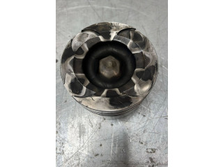 Поршень 05142544AA Jeep Liberty для дизельного двигателя 2.8