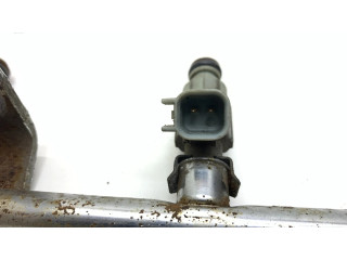 Vstřikovací lišta 04669768, 04669700   Chrysler PT Cruiser  pro benzínový motor 2.0 ECC 