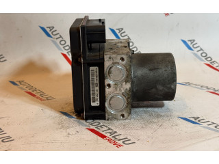 Блок АБС 6768829, 6768831 BMW X3 E83 2003 - 2010 года