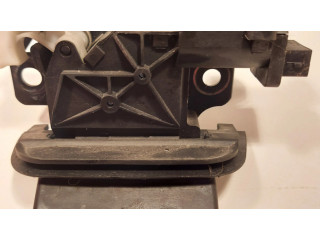 замок багажника 8P4827505B Audi Q7 4L 2005-2015 года