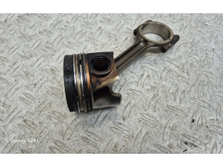  Поршень с шатуном  04LA  Skoda Octavia Mk3 (5E)  