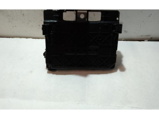 Блок предохранителей 9643498880-00, 137718200 Citroen C2