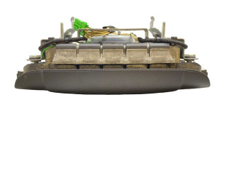 Подушка безопасности водителя Volvo V70