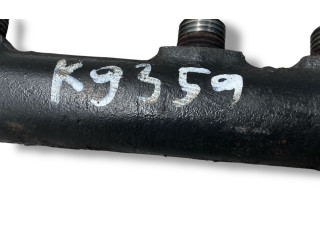 Топливная рампа 9684753080, 111040002   Peugeot 5008   для двигателя 9HR (DV6C)