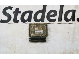 Řídící jednotka 030906026C, 0261200257 Volkswagen Golf III 1996