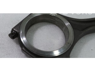 Píst 059AA   Audi Q7 4L     