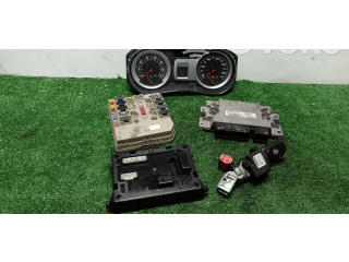 Комплект блоков управления S120200105, 8200510536   Renault Clio III