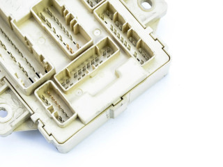 Řídící jednotka 39113-27710, 0281013570 KIA Ceed 2007