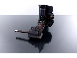 Масляный насос   026115153, 051103623  Volkswagen Golf III 