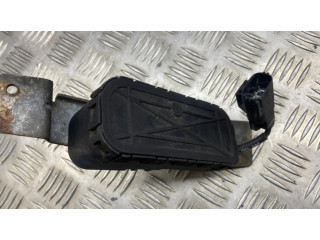 Моторчик стеклоочистителя 9151877, 0390206214 Volvo V70