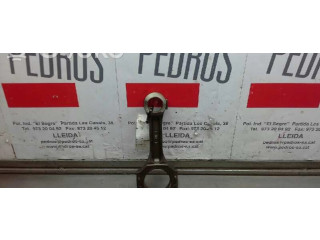 Ojnice Hyundai Trajet 2.0