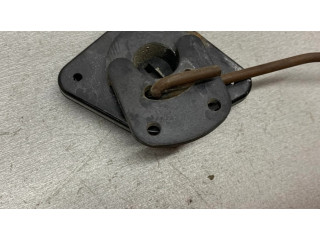 Zámek zadních dveří Opel Rekord E2 1983