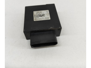 Блок управления 5Q0906121S   Skoda Octavia Mk4