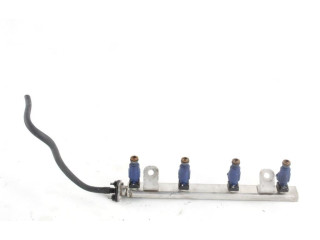 Vstřikovač 353402B010 Hyundai ix20