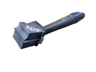 Ручка стеклоочистителей 9452391, 02W43A Volvo V70