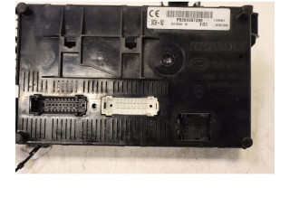 Блок управления P8200387289 Renault Clio II