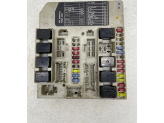 Pojistková skříňka 284B7AX62A, 6F19 Nissan Note (E11) 2007