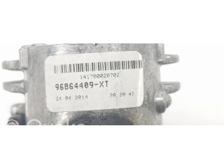 Зеркало заднего вида (в салоне)