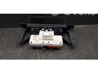 Дисплей 8200069064 Renault Clio II