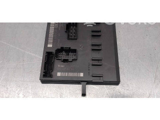 Блок управления двигателя 8E907279E   Seat Exeo (3R)