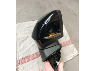 Зеркало электрическое Audi Q3 F3 2018 - года