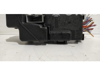 Блок предохранителей 13800159, 13800159   Volvo V70    