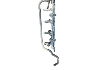 Топливная рампа 030133319L   Volkswagen Polo III 6N 6N2 6NF  