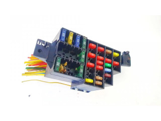 Блок предохранителей  7703297507   Dacia Logan I    