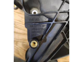 Всасывающий коллектор 03L129711AP   Audi A5 8T 8F   для двигателя CJCB